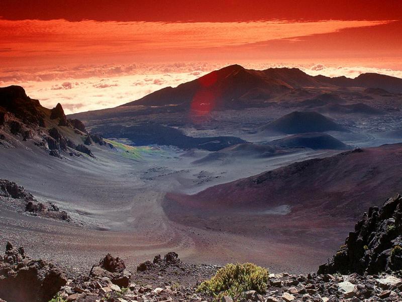 maui haleakala sunrise downhill bike tour with mountain riders